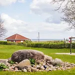 Terrassen-fewo-heimathaven-direkt-am-ostseestrand * Kronsgaard