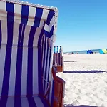 Terrassen-fewo-heimathaven-direkt-am-ostseestrand Апартаменты Kronsgaard