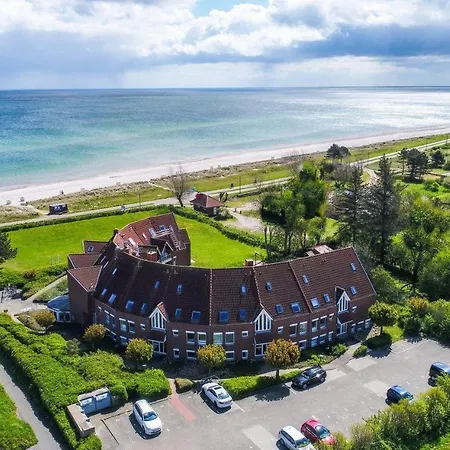 Terrassen-fewo-heimathaven-direkt-am-ostseestrand Daire Kronsgaard